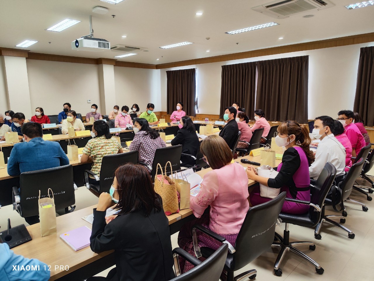 ? ราชบุรี จัดประชุมสรุปผลการขับเคลื่อน การขจัดความยากจนและพัฒนาคนทุกช่วงวัยอย่างยั่งยืนตามหลักปรัชญาของเศรษฐกิจพอเพียงจังหวัด (คจพ.จ.) ครั้งที่ 4/2565