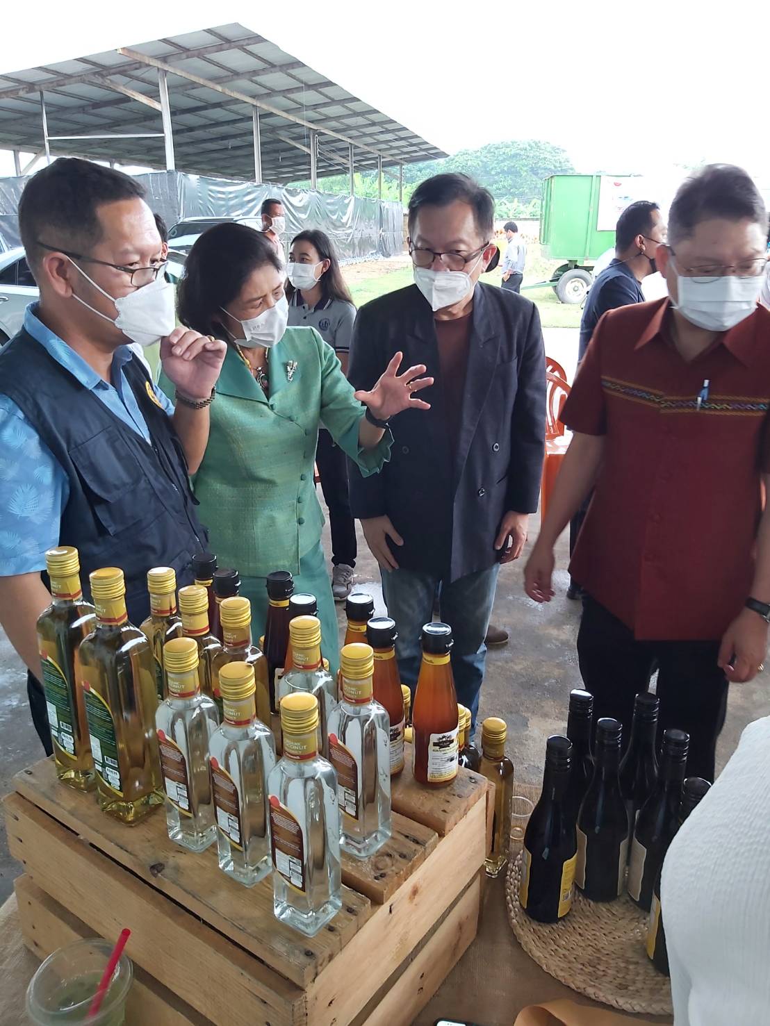 ?พช.ราชบุรี เยี่ยมชมโรงงานผลิตและจำหน่ายน้ำหวานจากพืชตระกูลปาล์ม มะพร้าว และเกษตรอินทรีย์ต่างๆ บริษัท ชีวาดี โปรดักส์ จำกัด