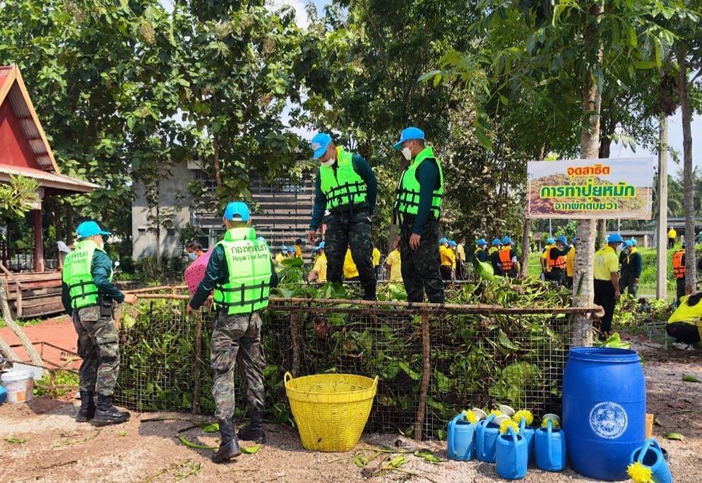 ?พช.ราชบุรี ร่วมกิจกรรมจิตอาสาพัฒนา เนื่องในวันคล้ายวันสวรรคต พระบาทสมเด็จพระบรมชนกาธิเบศร มหาภูมิพลอดุลยเดชมหาราช บรมนาถบพิตร 13 ตุลาคม 2565