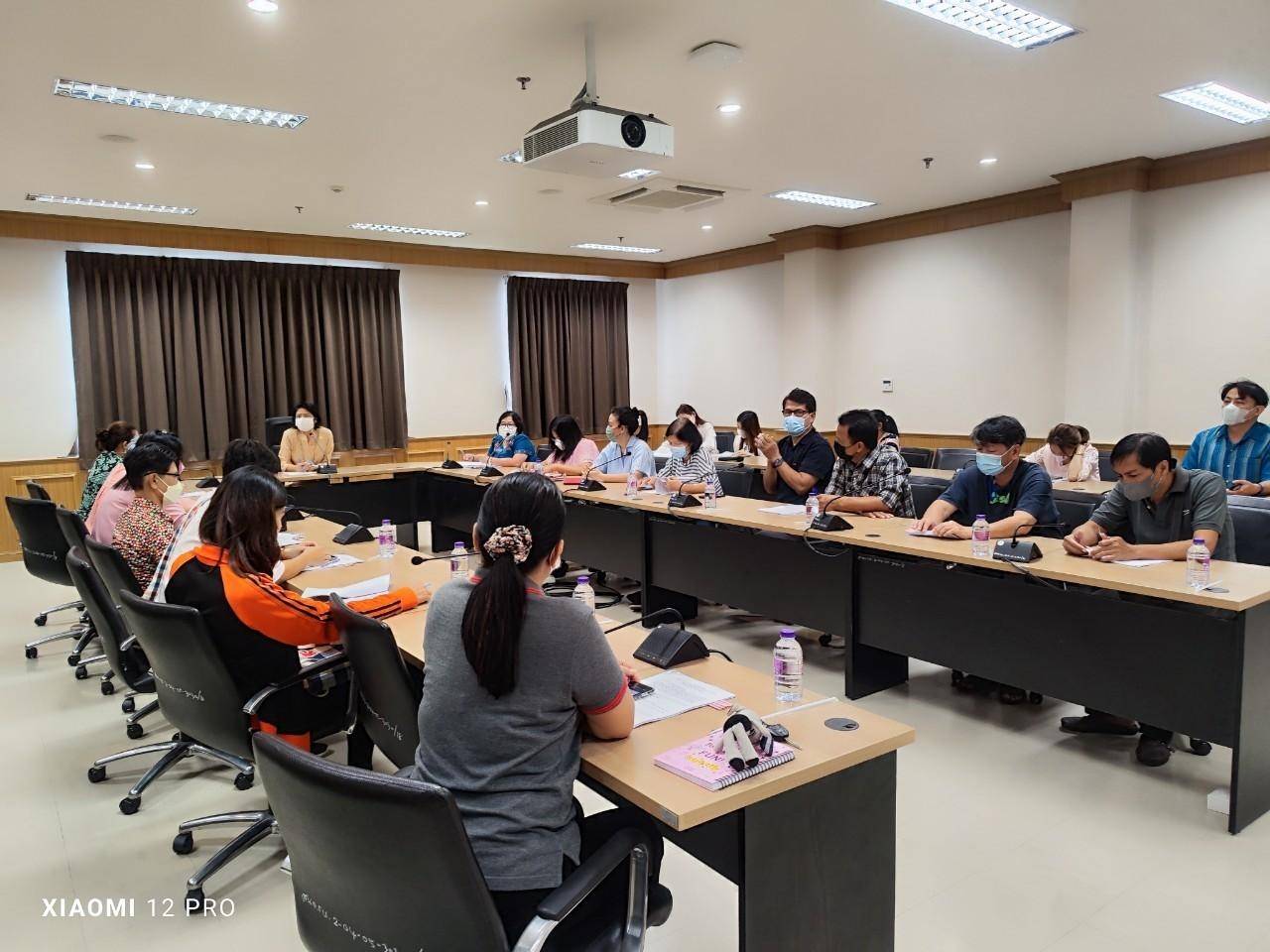 ?พช.ราชบุรี ดำเนินการประชุมชี้แจง ผู้ผลิตผู้ประกอบการ OTOP ที่เข้าร่วมแสดงและจำหน่ายสินค้าในงาน OTOP City 2022