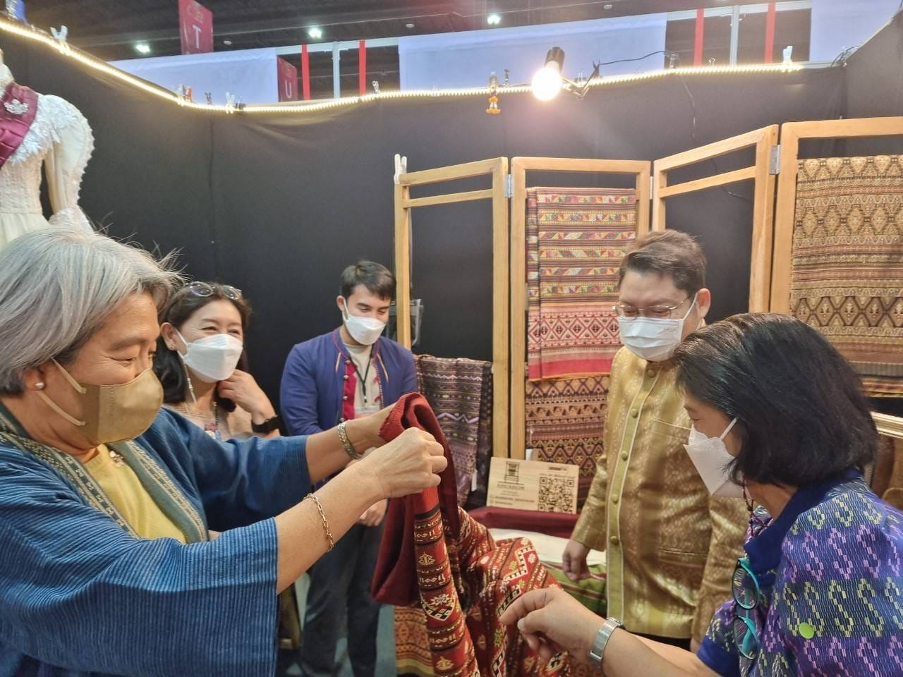 ? จังหวัดราชบุรี  ร่วมพิธีเปิดงาน ” OTOP CITY 2022 มอบความสุขจากภูมิปัญญา ส่งต่อคุณค่าจากฝีมือคนไทย “