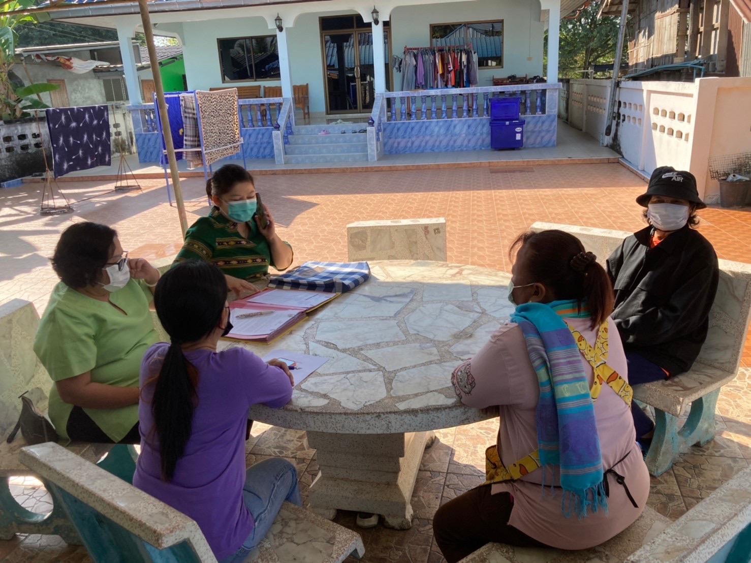 ? พช.ราชบุรี เร่งลงพื้นที่ติดตามหนี้ค้างชำระเงินกองทุนพัฒนาบทบาทสตรี ในพื้นที่ตำบลรางบัว อำเภอจอมบึง จังหวัดราชบุรี