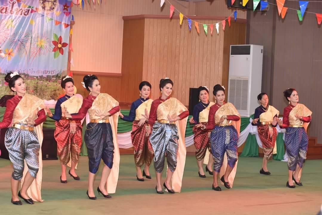 ? พช.ราชบุรี ร่วมเป็นคณะกรรมการคัดเลือกการประกวดร้องเพลง “รำวงมหาดไทยเพื่อคนไทย” จังหวัดราชบุรี