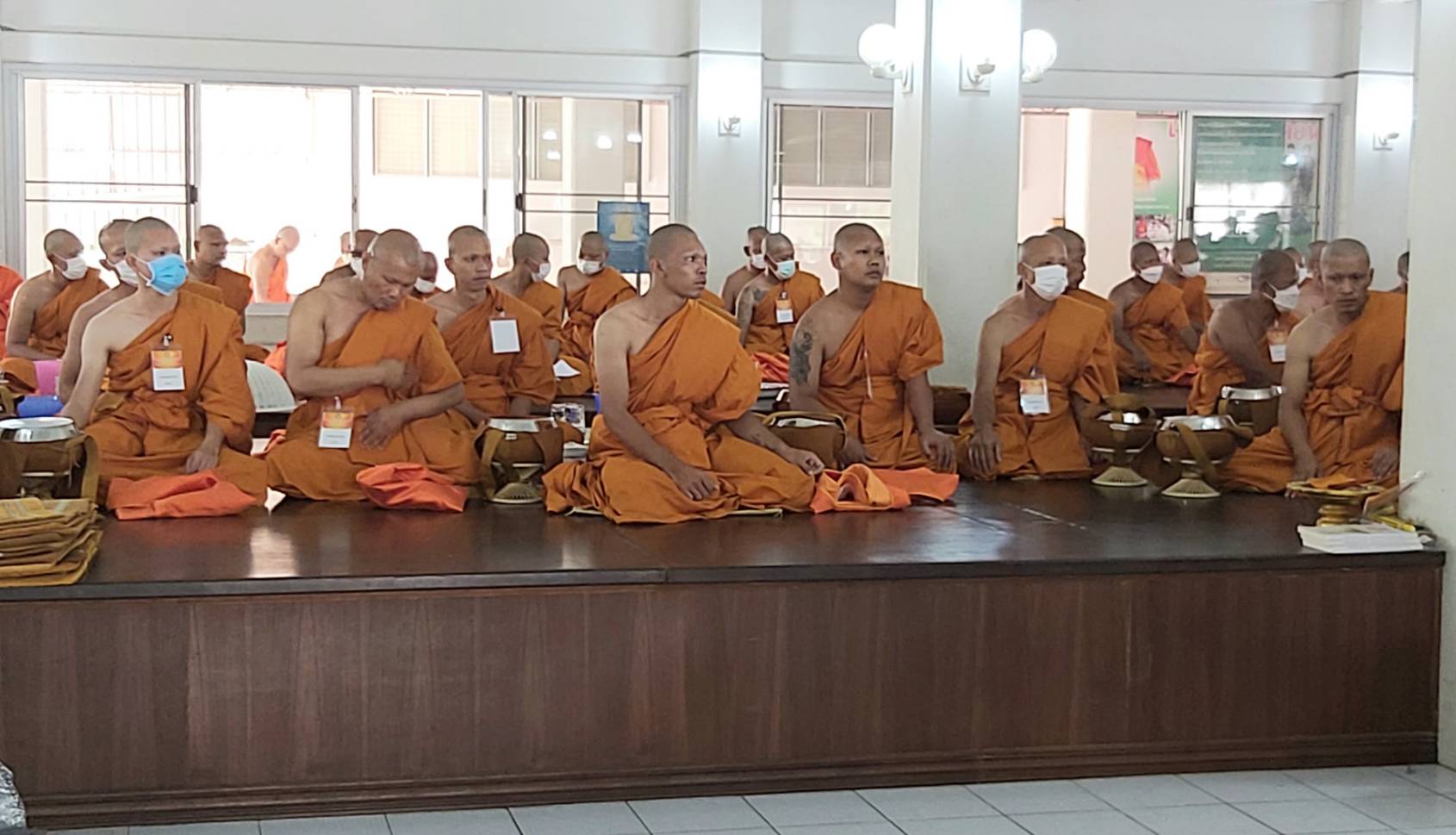 ?พช.ราชบุรี ร่วมเป็นเเจ้าภาพถวายภัตตาหารเพลและน้ำปานะแด่พระภิกษุสงฆ์ผู้บรรพชาอุปสมบท 99 รูป ถวายพระพรชัยมงคลแด่สมเด็จพระเจ้าลูกเธอเจ้าฟ้าพัชรกิติยาภา นเรนทิราเทพยวดี กรมหลวงราชสาริณีสิริพัชร มหาวัชรราชธิดา