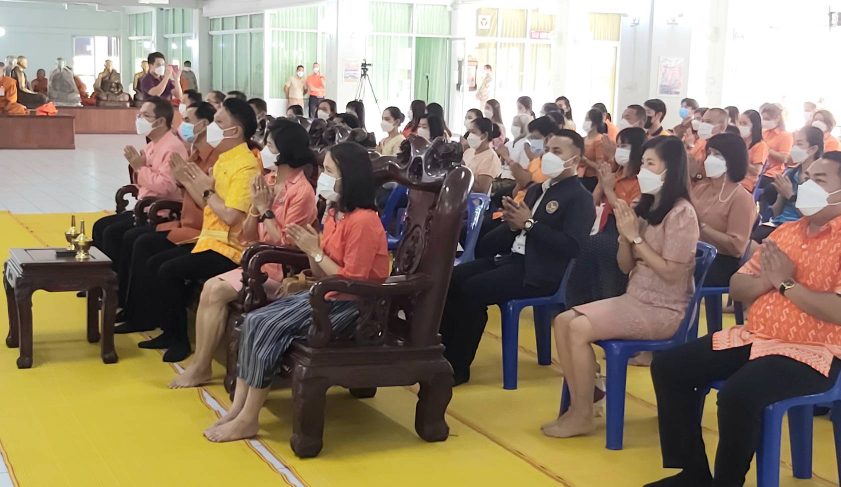 ?พช.ราชบุรี ร่วมเป็นเเจ้าภาพถวายภัตตาหารเพลและน้ำปานะแด่พระภิกษุสงฆ์ผู้บรรพชาอุปสมบท 99 รูป ถวายพระพรชัยมงคลแด่สมเด็จพระเจ้าลูกเธอเจ้าฟ้าพัชรกิติยาภา นเรนทิราเทพยวดี กรมหลวงราชสาริณีสิริพัชร มหาวัชรราชธิดา