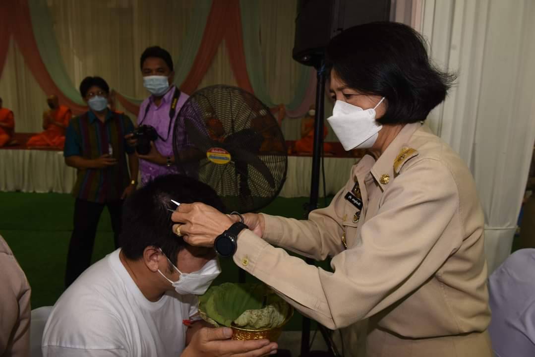 ?พช.ราชบุรี ร่วมพิธีบรรพชาอุปสมบทเพื่อถวายพระพรชัยมงคลแด่สมเด็จพระเจ้าลูกเธอเจ้าฟ้าพัชรกิติยาภา นเรนทิราเทพยวดี กรมหลวงราชสาริณีสิริพัชร มหาวัชรราชธิดา