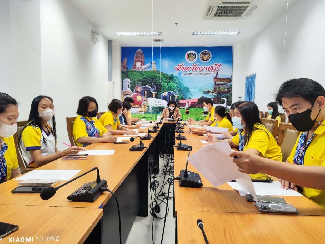 ?พช.ราชบุรี ประชุมทีมงานเตรียมความพร้อมการจัดกิจกรรมงานมหกรรมการออมลดความเหลื่อมล้ำ (ระดับภูมิภาค) ครบรอบ 49 ปี กลุ่มออมทรัพย์เพื่อการผลิต และ กิจกรรมงานสร้างสรรค์พลังสตรีจังหวัดราชบุรี เนื่องในวันสตรีสากล