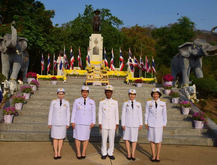 ?พช.ราชบุรี เข้าร่วมงานรัฐพิธีถวายราชสักการะเนื่องใน “วันพระบาทสมเด็จพระพุทธยอดฟ้าจุฬาโลกมหาราชและวันที่ระลึกมหาจักรีบรมราชวงศ์”