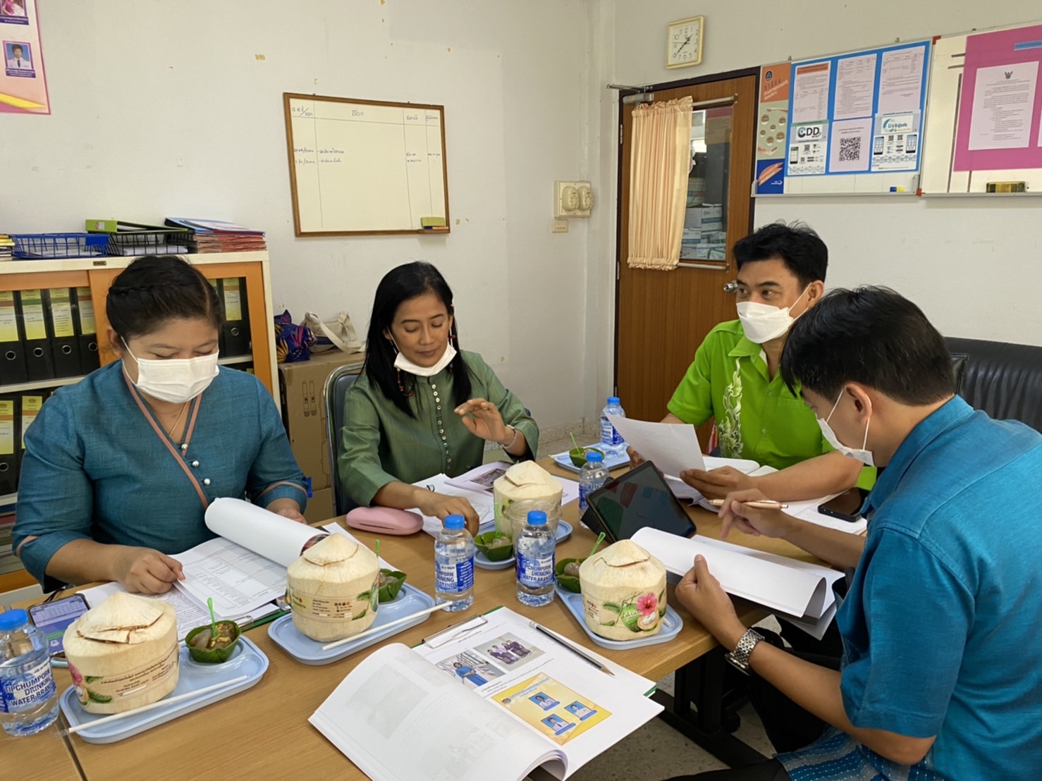 ?พช.ราชบุรี ตรวจประเมินผลการดำเนินกิจกรรม “พัฒนาชุมชนอำเภอใสสะอาด” ในมิติที่ 2 สำนักงานสะดวก ตามโครงการพัฒนาชุมชนราชบุรีใสสะอาด ประจำปีงบประมาณ พ.ศ. 2566