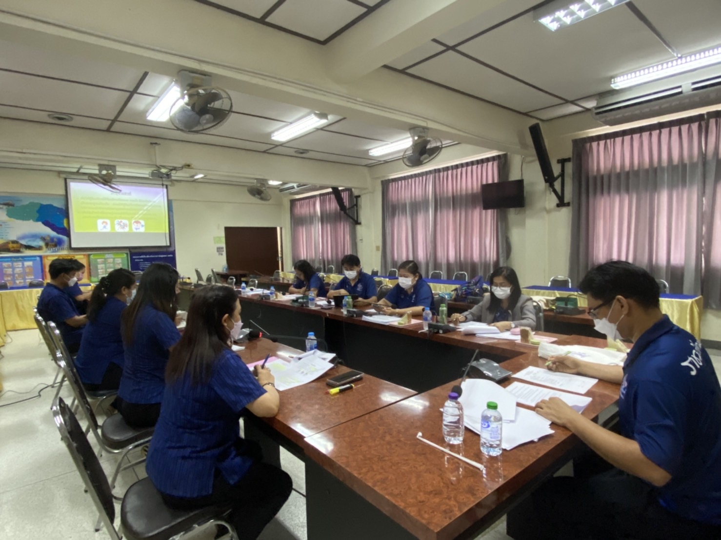 ?พช.ราชบุรี ตรวจประเมินผลการดำเนินกิจกรรม “พัฒนาชุมชนอำเภอใสสะอาด” ในมิติที่ 2 สำนักงานสะดวก ตามโครงการพัฒนาชุมชนราชบุรีใสสะอาด ประจำปีงบประมาณ พ.ศ. 2566