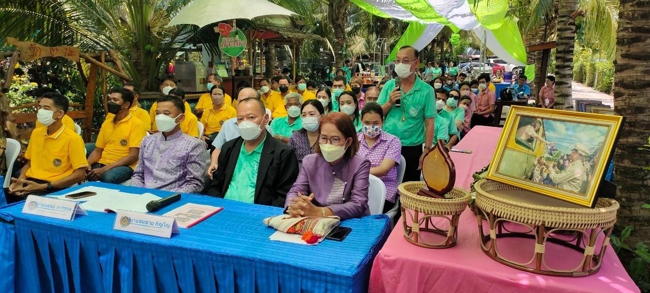 ?จังหวัดราชบุรี ลงพื้นที่ ตัดสินการคัดเลือกกิจกรรมพัฒนาชุมชนดีเด่นฯ ประเภทตำบลเข้มแข็งตามหลักปรัชญาของเศรษฐกิจพอเพียง (วันที่ 1)