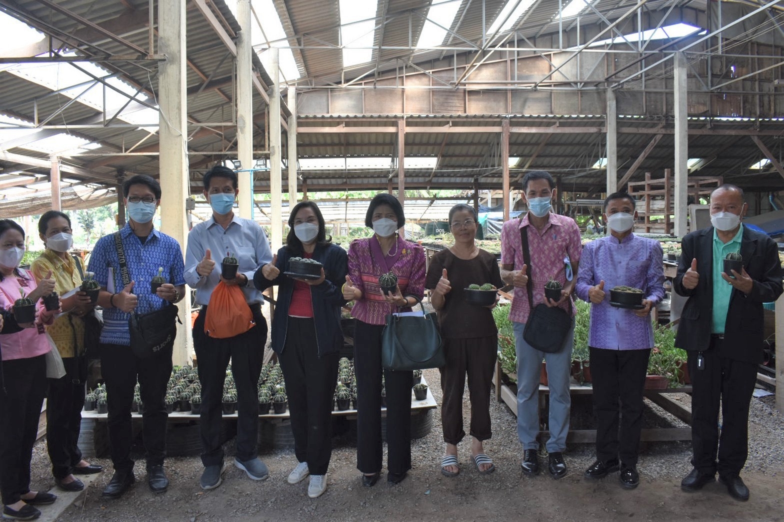 ?จังหวัดราชบุรี ลงพื้นที่ ตัดสินการคัดเลือกกิจกรรมพัฒนาชุมชนดีเด่นฯ ประเภทตำบลเข้มแข็งตามหลักปรัชญาของเศรษฐกิจพอเพียง (วันที่ 1)