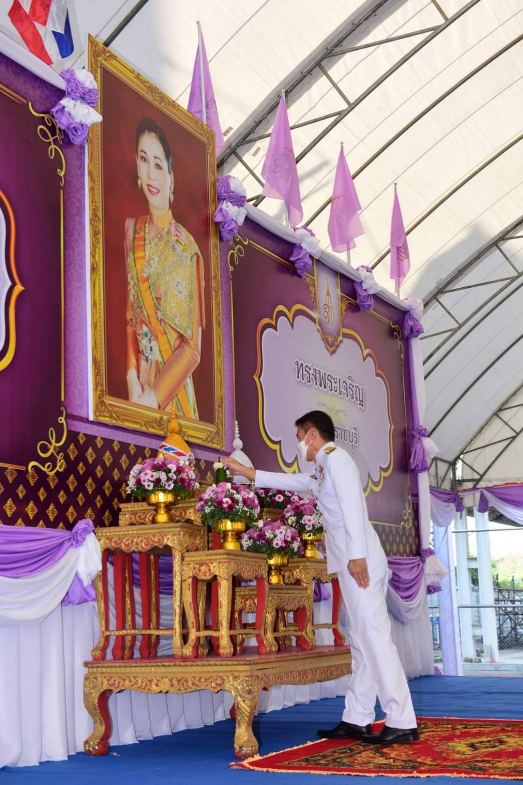 ?พช.ราชบุรี ร่วมพิธีทำบุญตักบาตร เพื่อถวายเป็นพระราชกุศล เนื่องในโอกาสวันเฉลิมพระชนมพรรษา สมเด็จพระนางเจ้าฯ พระบรมราชินี 3 มิถุนายน 2566