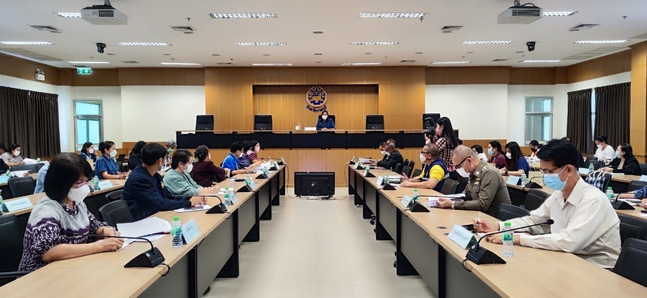 ? จังหวัดราชบุรี จัดประชุมคณะกรรมการบริหารศูนย์อำนวยการขจัดความยากจนและพัฒนาคนทุกช่วงวัยอย่างยั่งยืนตามหลักปรัชญาของเศรษฐกิจพอเพียงจังหวัด (คจพ.จ.) ครั้งที่ 1/2566