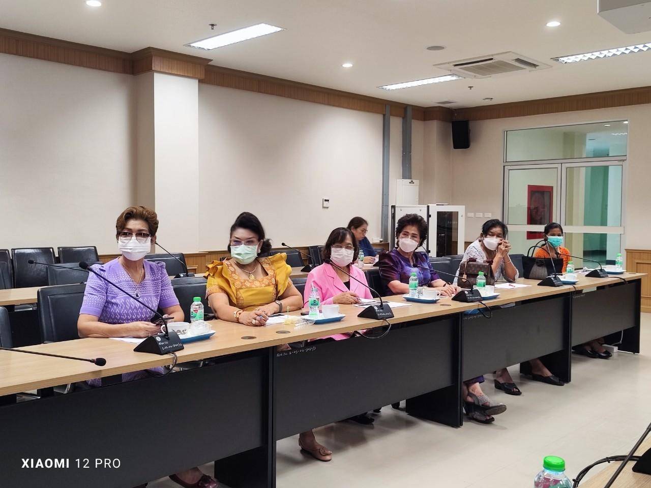 ? พช.ราชบุรี จัดประชุมเชิงปฏิบัติการคณะกรรมการพัฒนาสตรีจังหวัดขับเคลื่อนการขจัดความยากจน