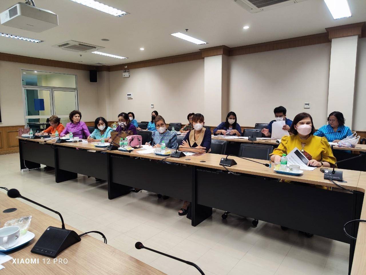 ? พช.ราชบุรี จัดประชุมเชิงปฏิบัติการคณะกรรมการพัฒนาสตรีจังหวัดขับเคลื่อนการขจัดความยากจน