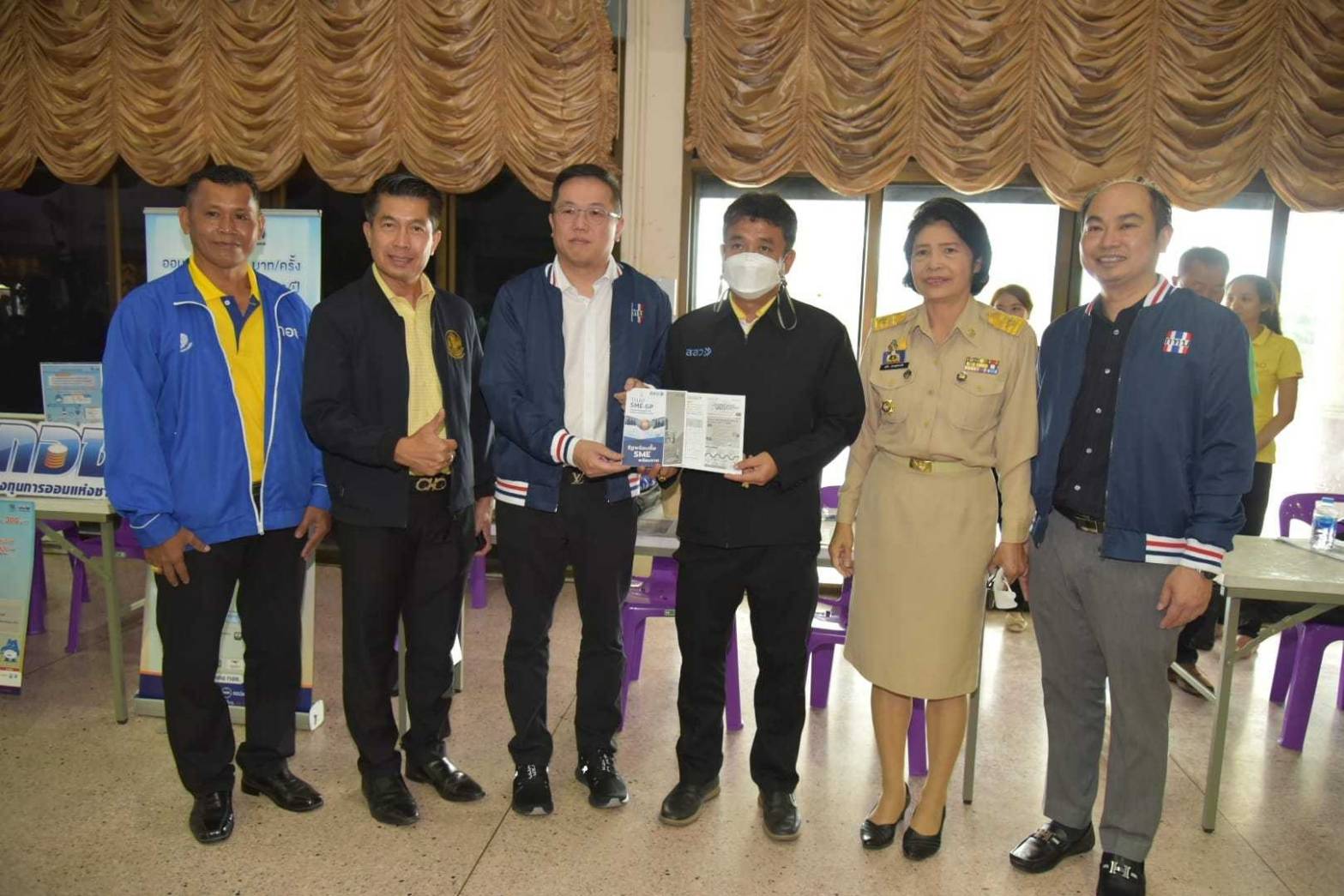 ?พช.ราชบุรี เข้าร่วมกิจกรรม“สร้างเศรษฐกิจฐานราก สร้างชาติมั่นคง”และร่วมให้การต้อนรับเลขานุการรัฐมนตรีประจำสำนักนายกรัฐมนตรี