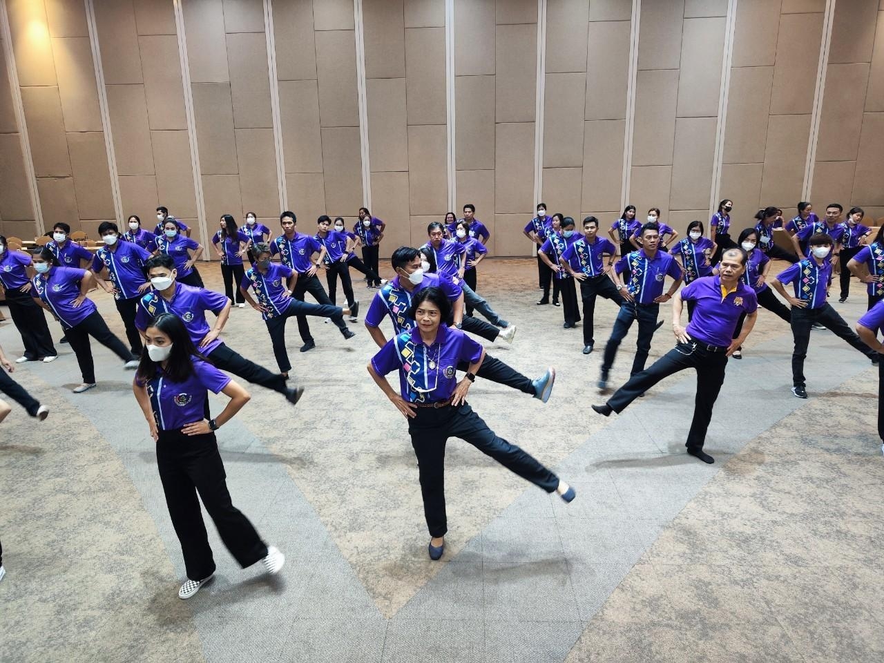 ? พช.ราชบุรี Kick off กิจกรรม “สร้างพลังกาย เสริมพลังใจ พัฒนาทีมงาน ชาว พช.ราชบุรี เฟส 3” ภายใต้โครงการขับเคลื่อนการส่งเสริมและการพัฒนาการออกกำลังกายและกีฬาเพื่อมวลชนให้เป็นวิถีชีวิตในระดับจังหวัด ?