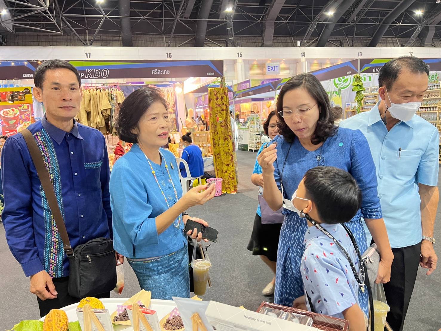 ?จังหวัดราชบุรี ร่วมพิธีเปิดงาน OTOP ศิลปาชีพ ประทีปไทย OTOP หลอมดวงใจ ด้วยพระบารมี