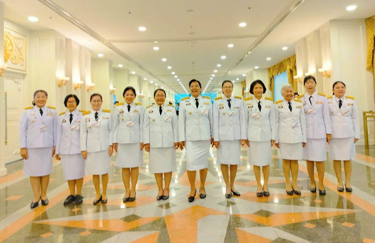 ?จังหวัดราชบุรี เฝ้ารับเสด็จฯรับเงินขวัญถุงพระราชทานและร่วมงานมหกรรมกองทุนแม่ของแผ่นดิน ประจำปี 2566