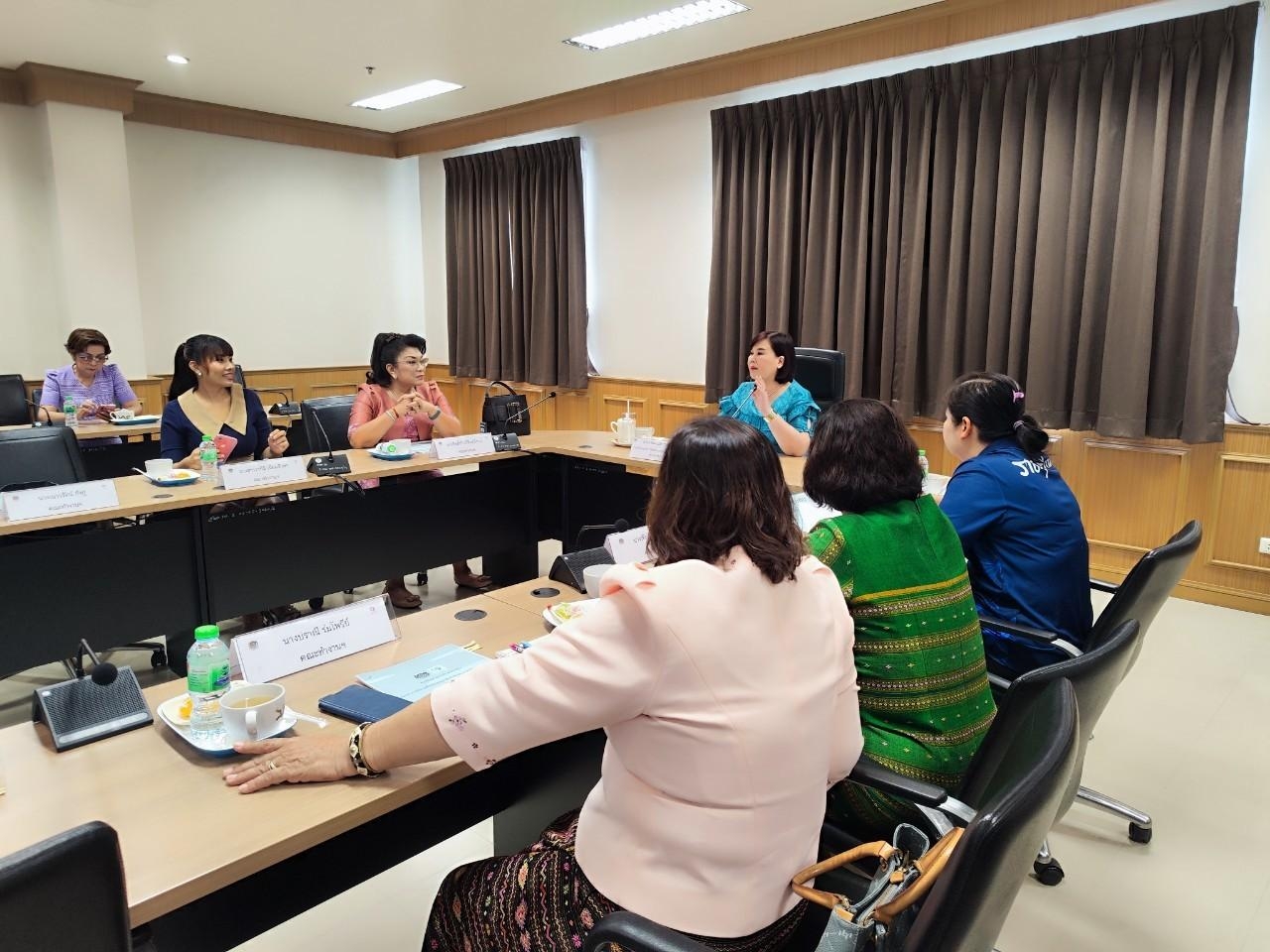 ?พช.ราชบุรี จัดประชุมคณะทำงานขับเคลื่อนกองทุนพัฒนาบทบาทสตรีจังหวัดราชบุรี ครั้งที่ 5/2566