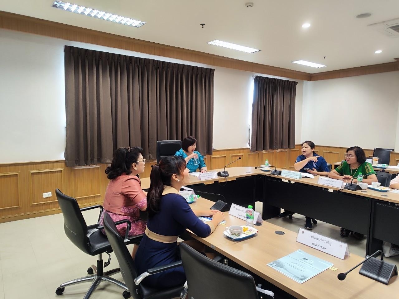 ?พช.ราชบุรี จัดประชุมคณะทำงานขับเคลื่อนกองทุนพัฒนาบทบาทสตรีจังหวัดราชบุรี ครั้งที่ 5/2566