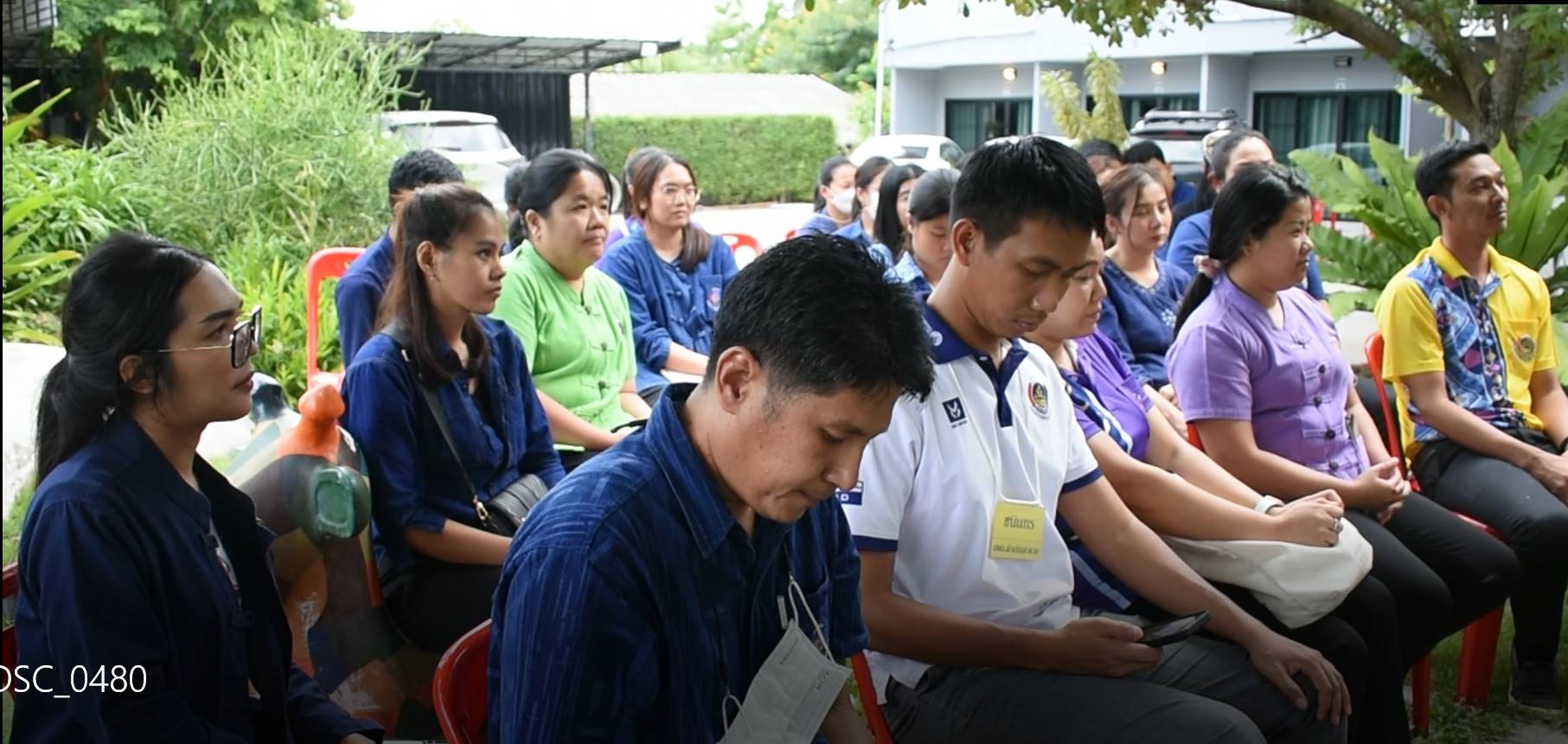 ?พช.ราชบุรี เร่งพัฒนาบุคลากร”ลับมีดให้คม”จัดติวเข้มพัฒนากรบรรจุใหม่ไม่เกิน 6 ปี ให้พร้อมขับเคลื่อนงาน ตามภารกิจให้มีประสิทธิภาพ กิจกรรมที่ 2 ศึกษาวิเคราะห์ชุมชนเรียนรู้รูปแบบการสร้างความเข้มเเข็งชุมชนตามเเนวทางการส่งเสริมและพัฒนาอาชีพของประชาชนผ่านกลุ่มสัมมาชีพ กลุ่มอาชีพและโครงการหนึ่งตำบลหนึ่งผลิตภัณฑ์ (OTOP)