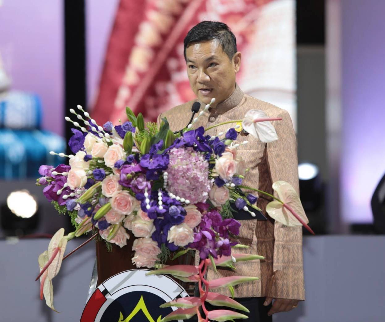 📣 จังหวัดราชบุรี ร่วมพิธีเปิดงาน OTOP Midyear 2023 ที่สุดแห่งภูมิปัญญา รังสรรค์จากการพัฒนา เพิ่มมูลค่าเศรษฐกิจไทย