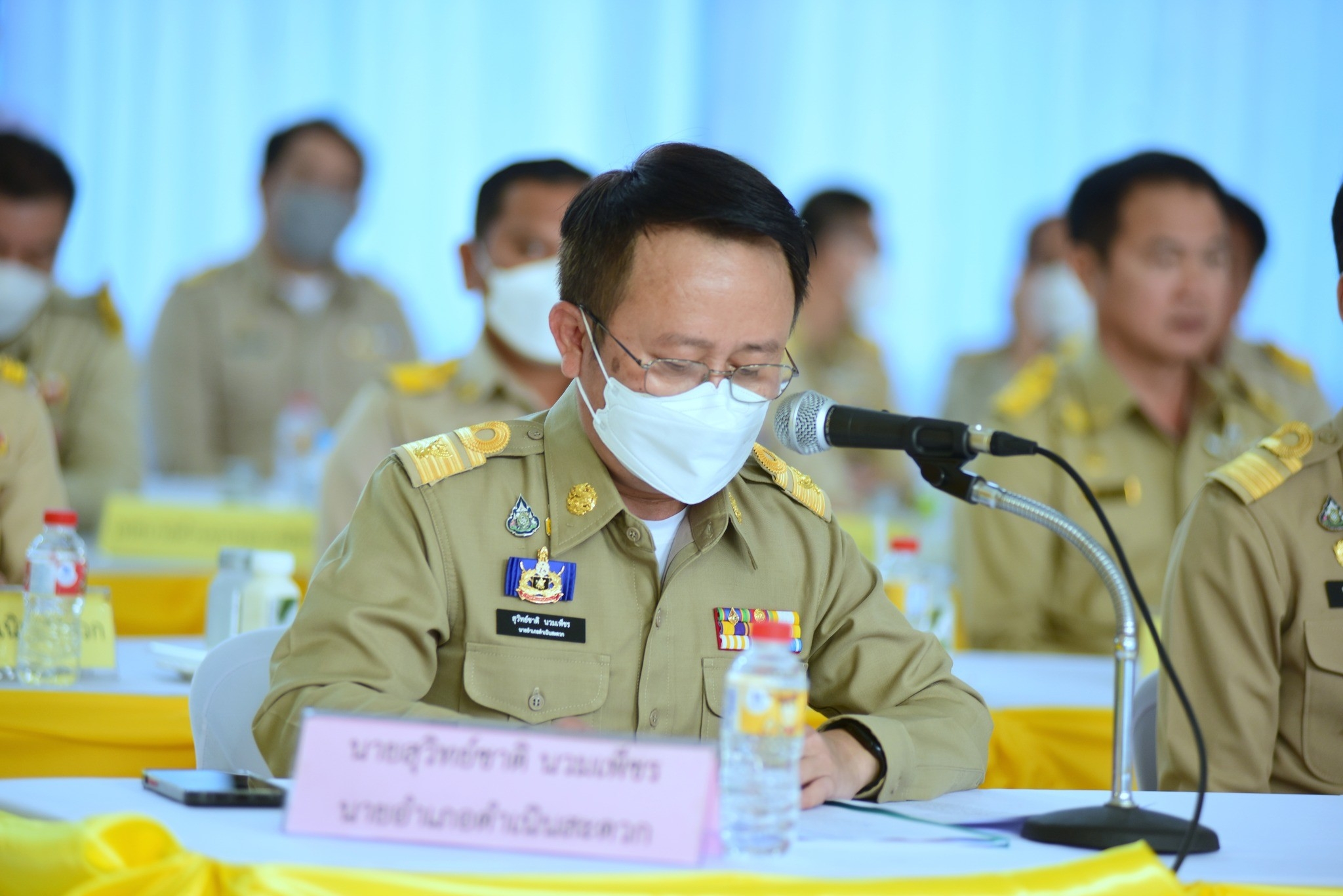 📣 พช.ราชบุรี ร่วมลงพื้นที่มอบนโยบายส่วนราชการ อำเภอดำเนินสะดวกและอำเภอบางแพ เน้นปัญหาความยากจน ยาเสพติด สถานที่ท่องเที่ยวปลอดภัย