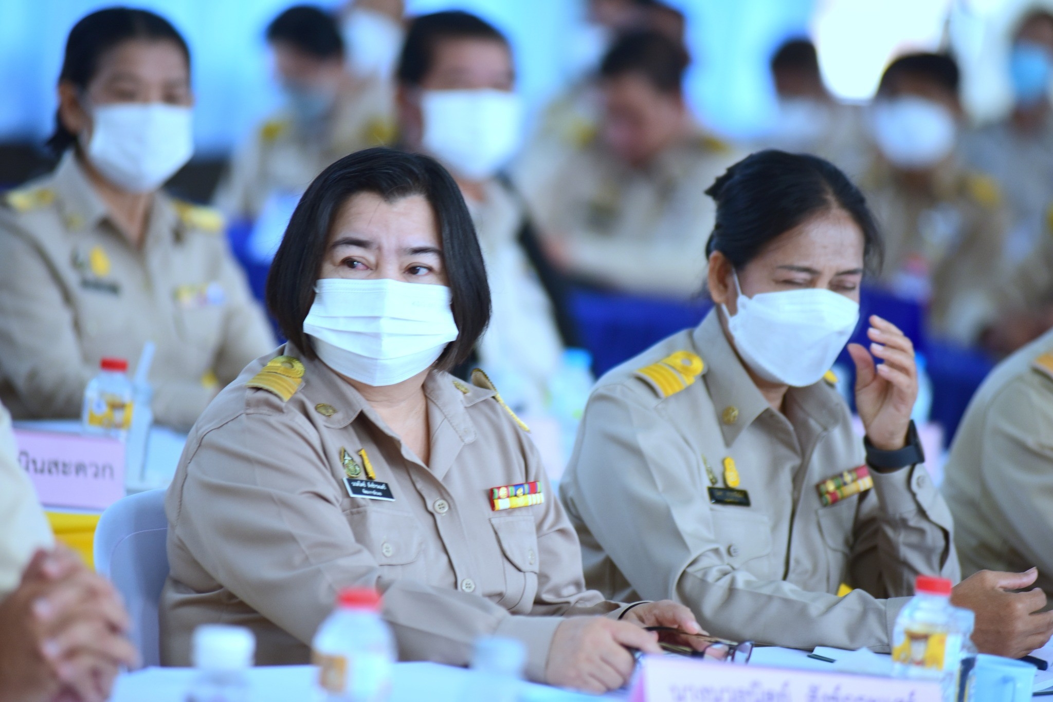 📣 พช.ราชบุรี ร่วมลงพื้นที่มอบนโยบายส่วนราชการ อำเภอดำเนินสะดวกและอำเภอบางแพ เน้นปัญหาความยากจน ยาเสพติด สถานที่ท่องเที่ยวปลอดภัย