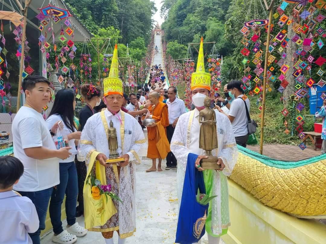 📣 พช.ราชบุรี ร่วมกิจกรรมทำบุญตักบาตรเทโวโรหณะ เนื่องในเทศกาลออกพรรษา 2566