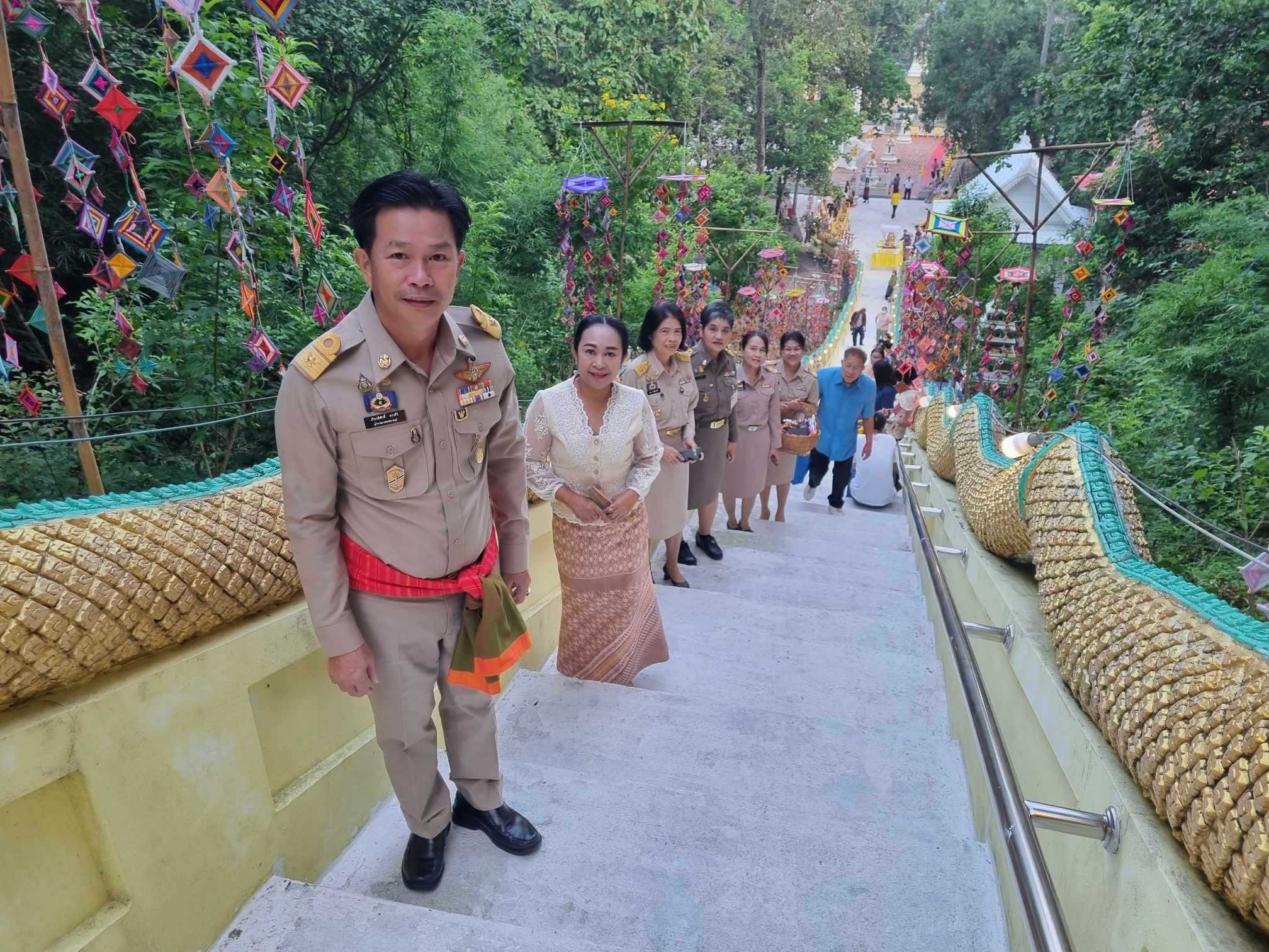 📣 พช.ราชบุรี ร่วมกิจกรรมทำบุญตักบาตรเทโวโรหณะ เนื่องในเทศกาลออกพรรษา 2566