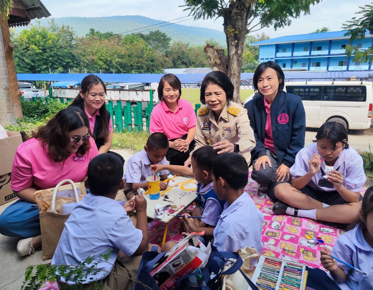 📣 พช.ราชบุรี ร่วมออกหน่วยให้บริการประชาชนภายใต้โครงการจังหวัดเคลื่อนที่ “บำบัดทุกข์บำรุงสุข สร้างรอยยิ้มให้ประชาชนจังหวัดราชบุรี” ร่วมกับโครงการหน่วยแพทย์เคลื่อนที่ พอ.สว.จังหวัดราชบุรี ประจำปี 2567