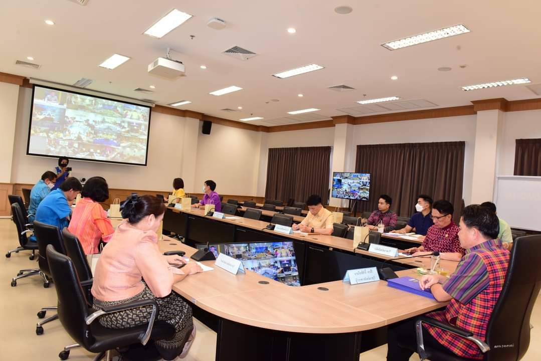 📣 พช.ราชบุรี ร่วมประชุมขับเคลื่อนและติดตามนโยบายของรัฐบาล และภารกิจสำคัญของกระทรวงมหาดไทยประจำปีงบประมาณ พ.ศ. 2567 (เดือนธันวาคม 2566) ผ่านระบบวีดิทัศน์ทางไกล (VCS)