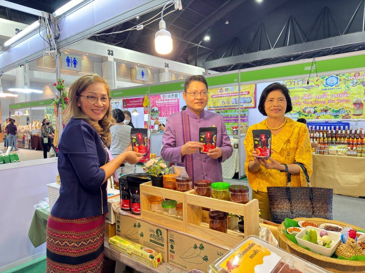 📣มท.1 เปิดงาน OTOP City 2023 อย่างยิ่งใหญ่ เชิญชวนคนไทยรวมจับจ่ายใช้สอย อุดหนุนผลิตภัณฑ์ฝีมือคนไทย กว่า 2,000 ร้านค้า คาดทำรายได้ 600 ล.