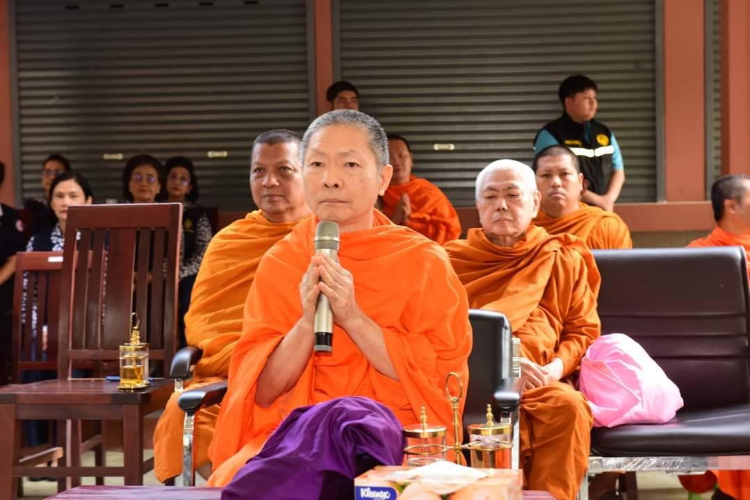 📣 พช.ราชบุรี ร่วมออกหน่วยให้บริการประชาชนภายใต้โครงการจังหวัดเคลื่อนที่ “บำบัดทุกข์บำรุงสุข สร้างรอยยิ้มให้ประชาชนจังหวัดราชบุรี” ร่วมกับโครงการหน่วยแพทย์เคลื่อนที่ พอ.สว.จังหวัดราชบุรี ประจำปี 2567