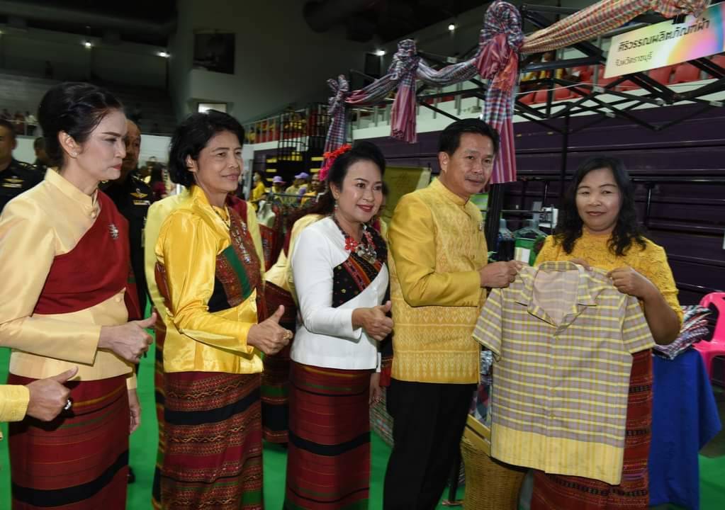 📣พช.ราชบุรี จัดแสดงและจำหน่ายผลิตภัณฑ์สินค้า OTOP ภายในงาน “ทำบุญเมืองราชบุรี” กว่า 20 บูธ