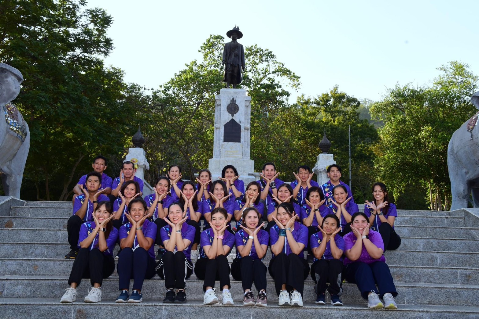 📣พช.ราชบุรี สร้างพลังกาย เสริมพลังใจ ชาว พช.ราชบุรีสุขภาพดี ร่วมกิจกรรมเดิน วิ่ง “ผู้ว่าฯ พาออกกำลังกาย” ครั้งที่ 1 🏃🏻🏃🏻🏃🏻