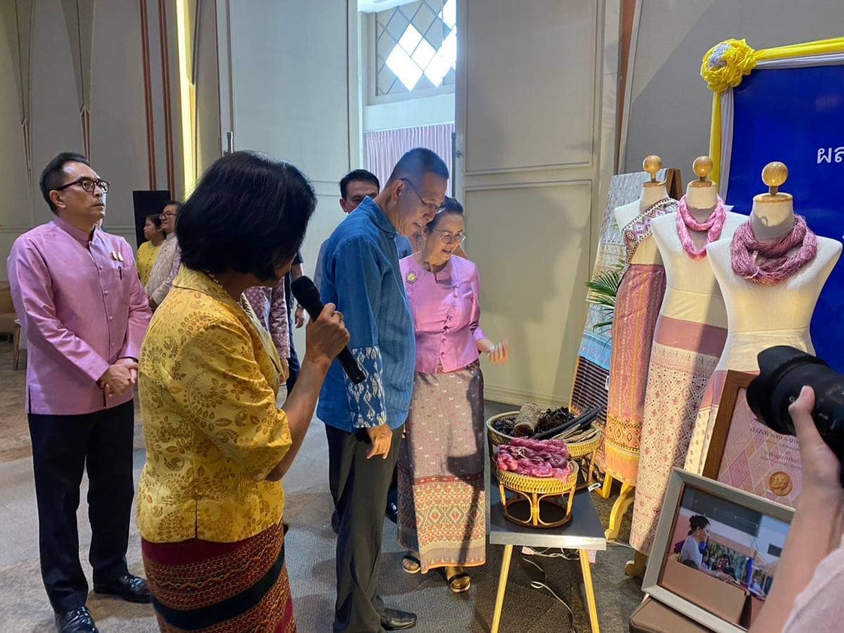 📣 จังหวัดราชบุรี อธิบดีกรมการพัฒนาชุมชน ลงพื้นที่มอบนโยบายขับเคลื่อนงานพัฒนาชุมชน ในพื้นที่เขตตรวจราชการที่ 3 กลุ่มจังหวัดภาคกลางตอนล่าง 1