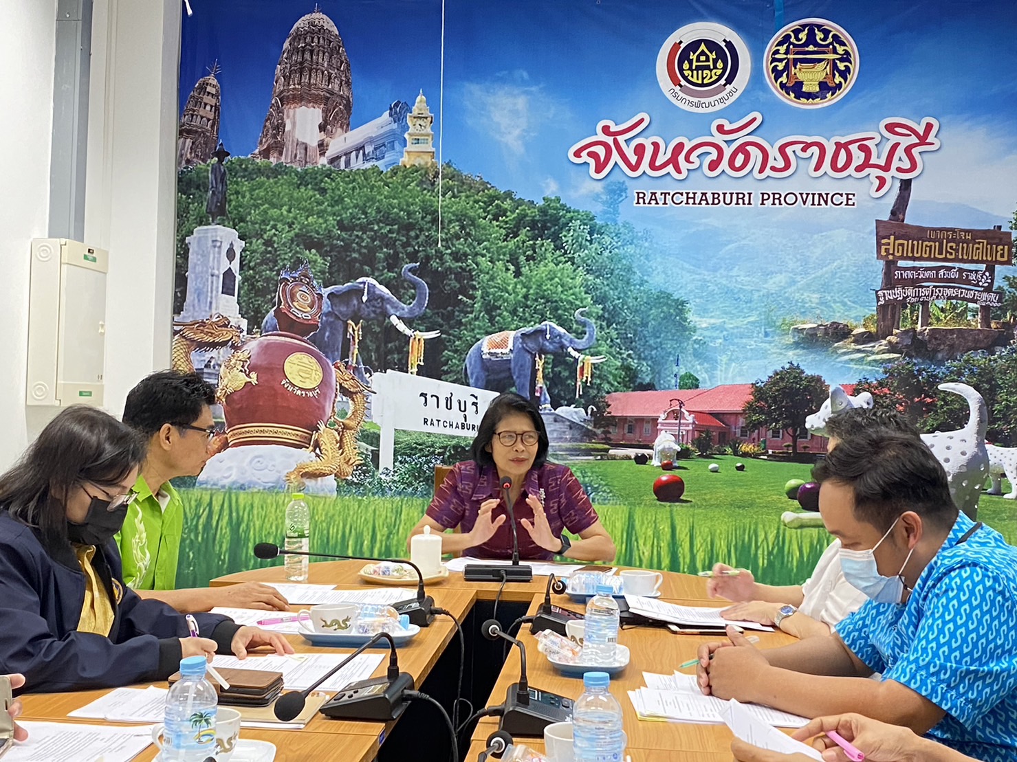 📣 พช.ราชบุรี จัดประชุมเตรียมความพร้อมการขับเคลื่อนการดำเนินงานขจัดความยากจนและพัฒนาคนทุกช่วงวัยอย่างยั่งยืนตามหลักปรัชญาของเศรษฐกิจพอเพียง ครั้งที่ 1/2567