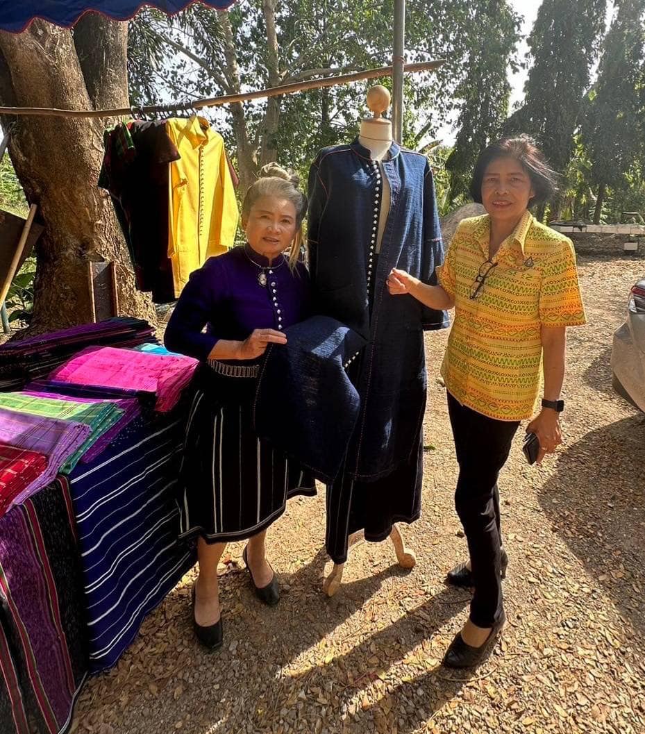 📣 พช. ราชบุรี ลงพื้นที่ตรวจเยี่ยมและให้กำลังใจ สนับสนุนและติดตาม ผลการดำเนินการตามนโยบายของรัฐบาล ภารกิจสำคัญของกระทรวงมหาดไทย และจังหวัดราชบุรี เกิดการบูรณาการร่วมคิดร่วมทำสรรสร้างสิ่งดีให้เกิดขึ้น “Change for good”