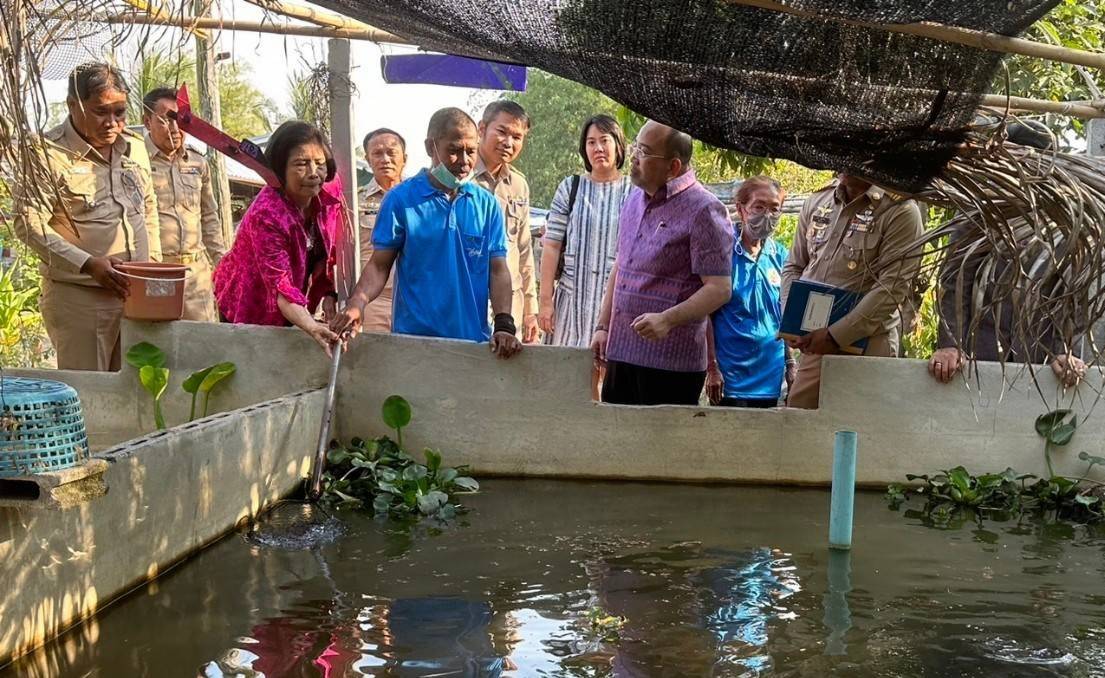 📣 พช. ราชบุรี ลงพื้นที่ตรวจเยี่ยมและให้กำลังใจ สนับสนุนและติดตาม ผลการดำเนินการตามนโยบายของรัฐบาล ภารกิจสำคัญของกระทรวงมหาดไทย และจังหวัดราชบุรี เกิดการบูรณาการร่วมคิดร่วมทำสรรสร้างสิ่งดีให้เกิดขึ้น “Change for good”