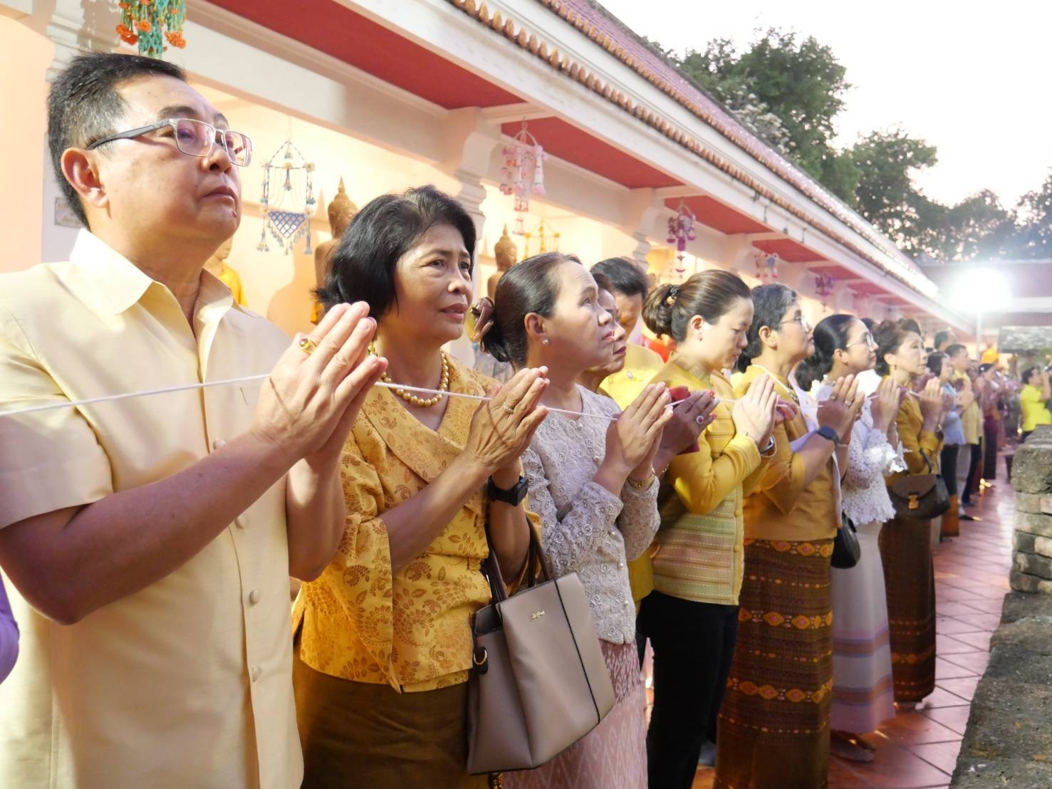 📣 พช.ราชบุรี ร่วมพิธีเปิดโครงการสีสันแห่งแสงทวารวดี ศรีรัตนมหาธาตุ ราชบุรี ห่มผ้าพระมหาธาตุ เวียนเทียน เนื่องในเทศกาลวันสำคัญทางพระพุทธศาสนา วันมาฆบูชา ประจำปี พ.ศ. 2567