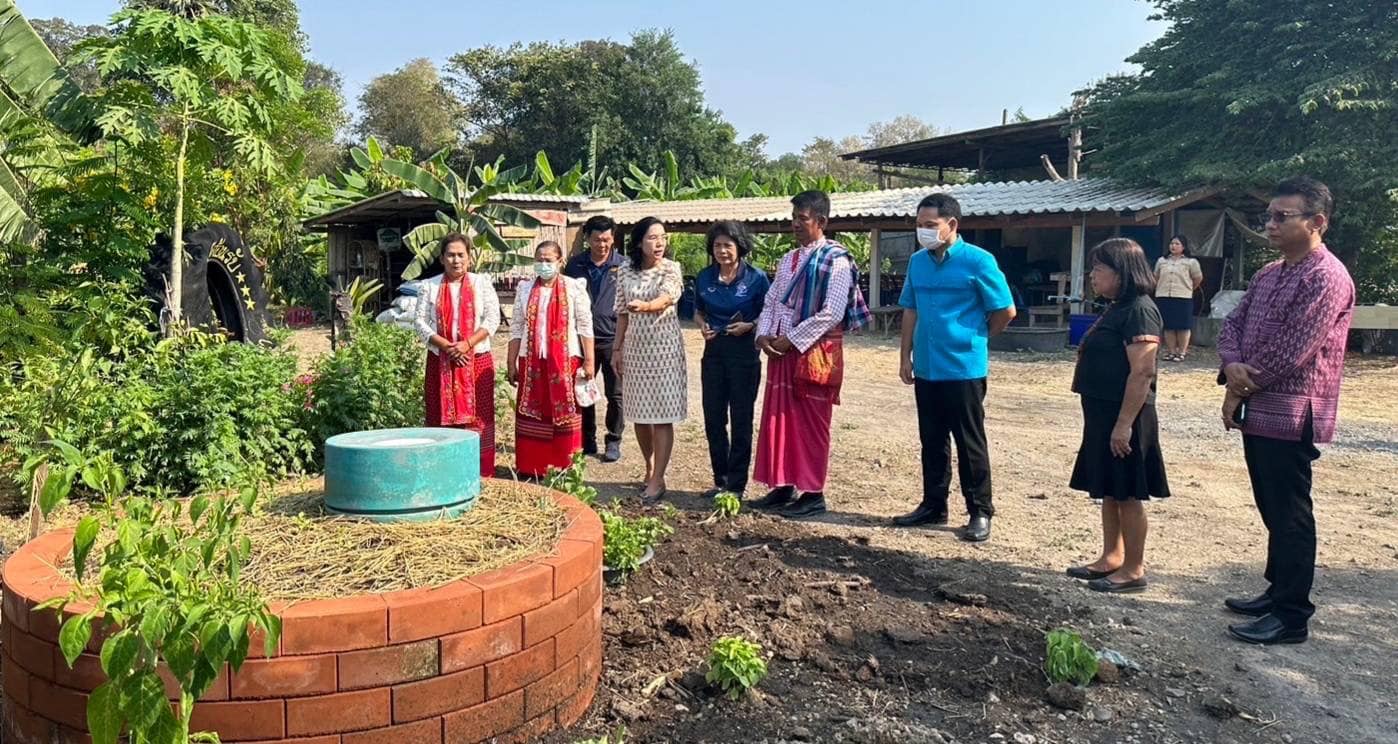 📣 พช. ราชบุรี ลงพื้นที่ตรวจเยี่ยมและให้กำลังใจ สนับสนุนและติดตาม ผลการดำเนินการตามนโยบายของรัฐบาล ภารกิจสำคัญของกระทรวงมหาดไทย และจังหวัดราชบุรี เกิดการบูรณาการร่วมคิดร่วมทำสรรสร้างสิ่งดีให้เกิดขึ้น “Change for good”