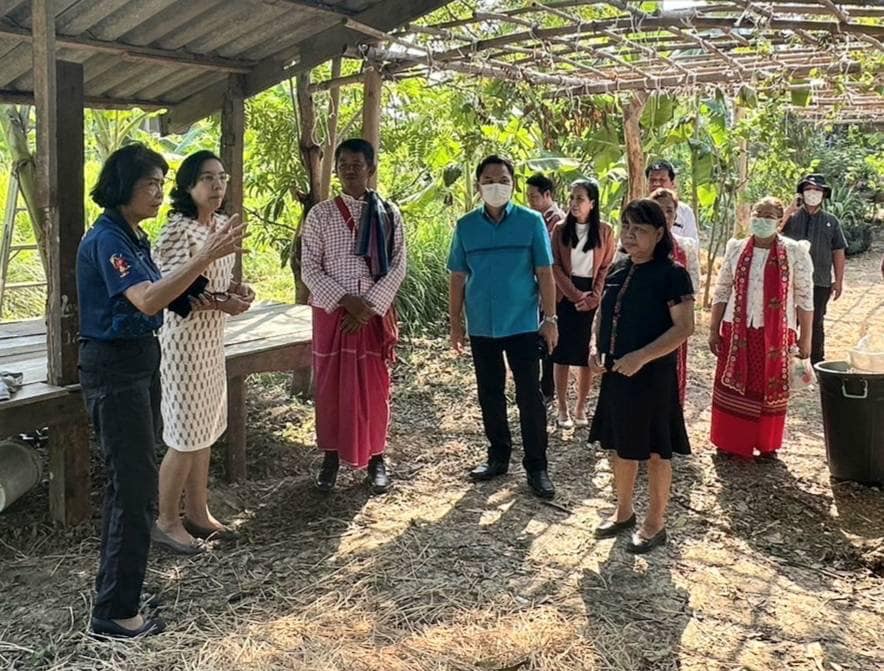 📣 พช. ราชบุรี ลงพื้นที่ตรวจเยี่ยมและให้กำลังใจ สนับสนุนและติดตาม ผลการดำเนินการตามนโยบายของรัฐบาล ภารกิจสำคัญของกระทรวงมหาดไทย และจังหวัดราชบุรี เกิดการบูรณาการร่วมคิดร่วมทำสรรสร้างสิ่งดีให้เกิดขึ้น “Change for good”