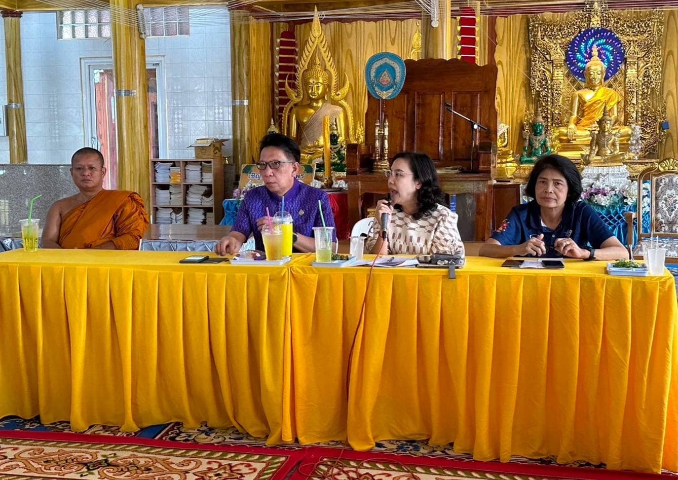 📣 พช. ราชบุรี ลงพื้นที่ตรวจเยี่ยมและให้กำลังใจ สนับสนุนและติดตาม ผลการดำเนินการตามนโยบายของรัฐบาล ภารกิจสำคัญของกระทรวงมหาดไทย และจังหวัดราชบุรี เกิดการบูรณาการร่วมคิดร่วมทำสรรสร้างสิ่งดีให้เกิดขึ้น “Change for good”