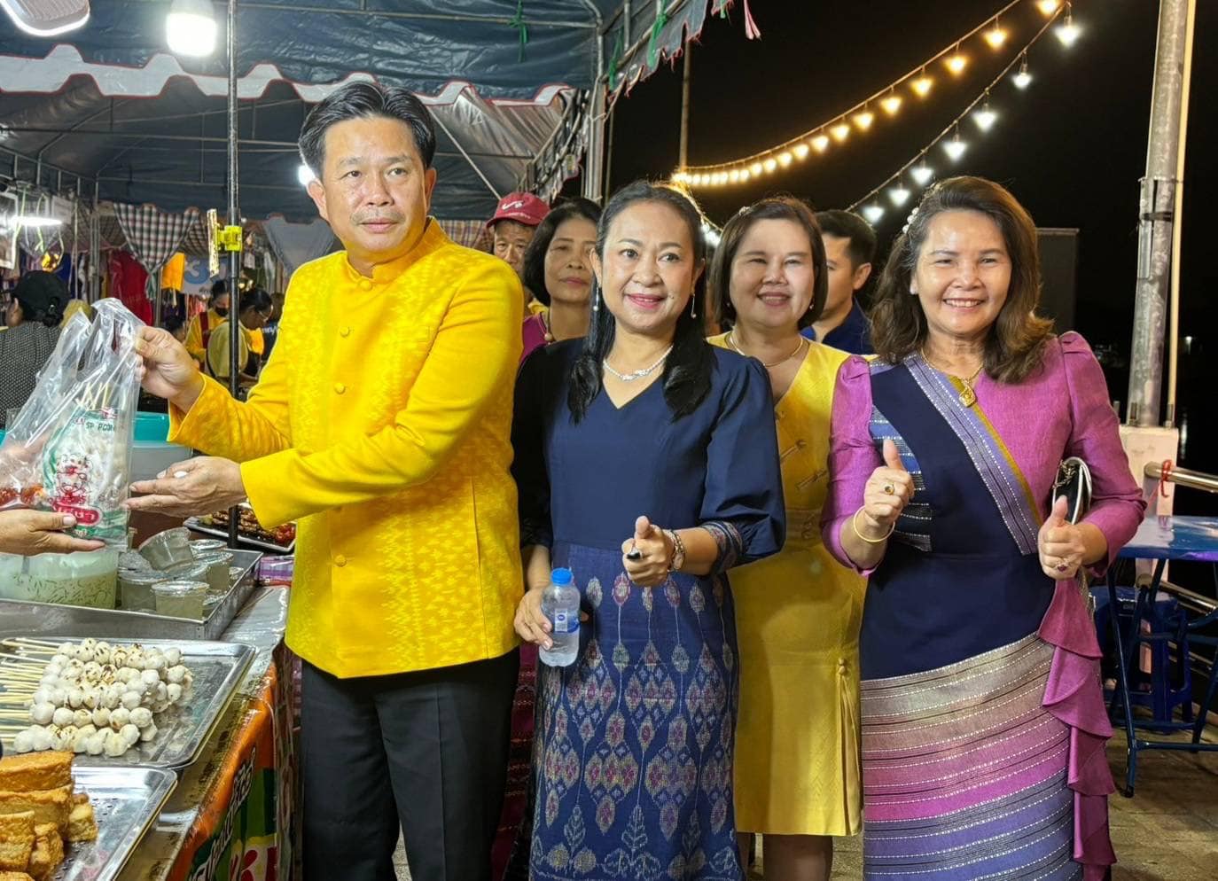 📣 พช.ราชบุรี จัดงานมหกรรม “ชม ชิม ช้อป สินค้า OTOP และของดีจังหวัดราชบุรี” ต้อนรับทัพนักกีฬาเยาวชนแห่งชาติ ครั้งที่ 39 ราชบุรีเกมส์