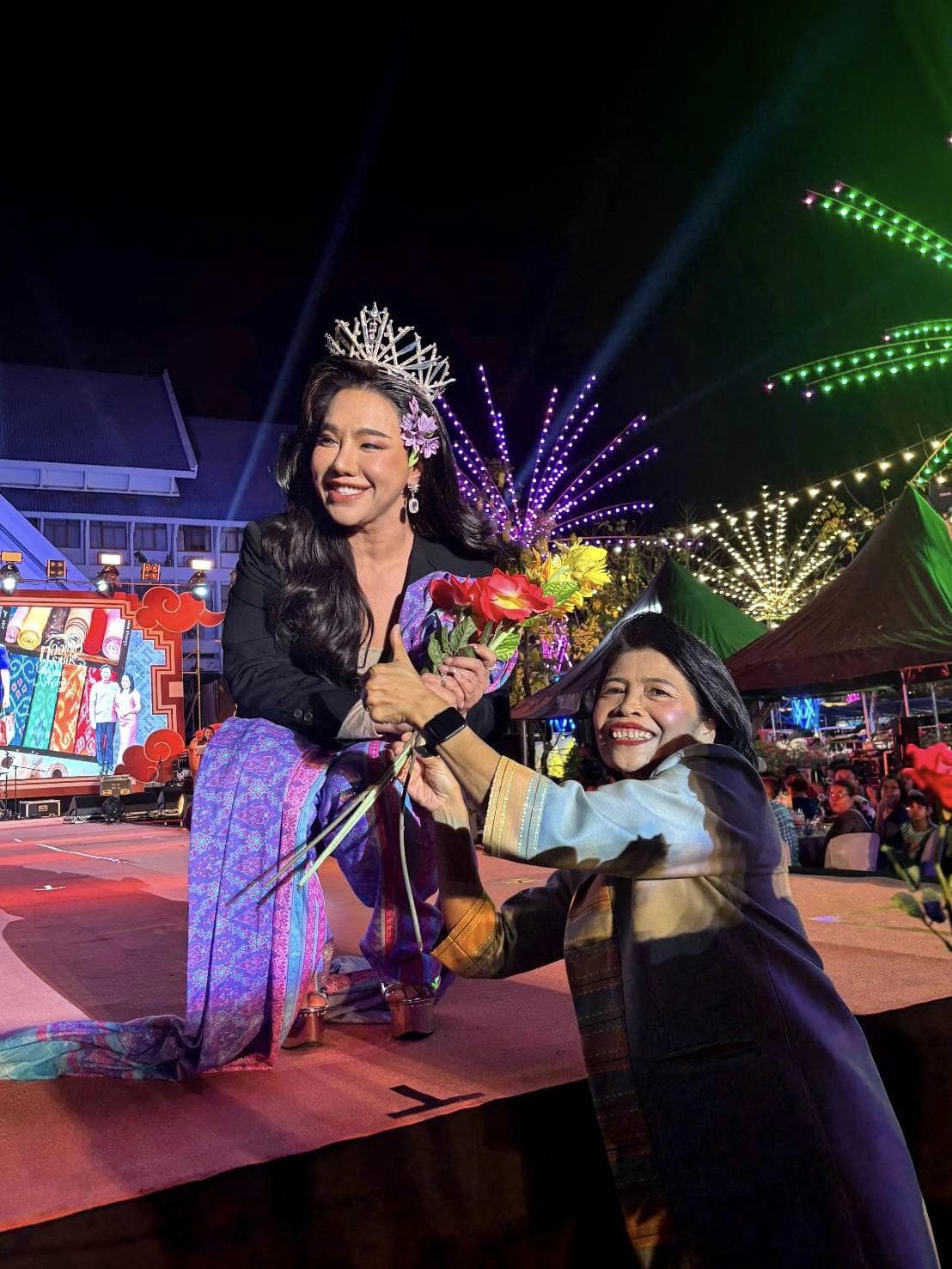 📣 พช.ราชบุรี /จ.ราชบุรี จัดยิ่งใหญ่ เดินแบบผ้าไทยใส่ให้สนุก “ภูษาศิลป์ ถิ่นผ้าราชบุรี ” ในงานท่องเที่ยวราชบุรี ของดีเมืองโอ่งและงานกาชาดประจำปี 2567