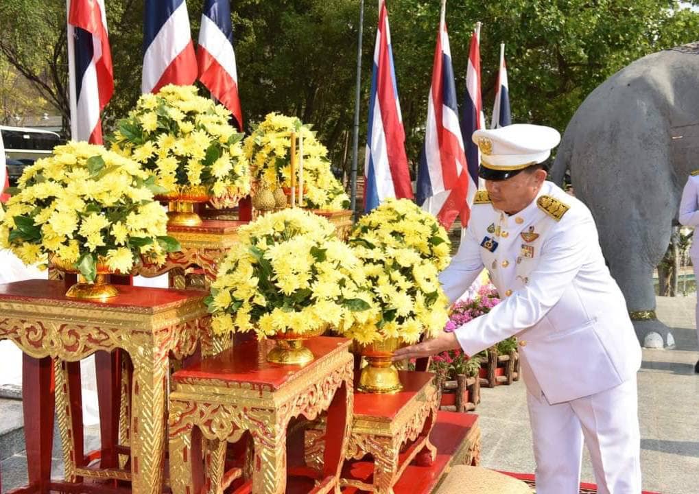 📣 พช.ราชบุรี เข้าร่วมพิธีถวายสักการะเนื่องในวันพระบาทสมเด็จพระพุทธยอดฟ้าจุฬาโลกมหาราช และวันที่ระลึกมหาจักรีบรมราชวงศ์ ประจำปี 2567