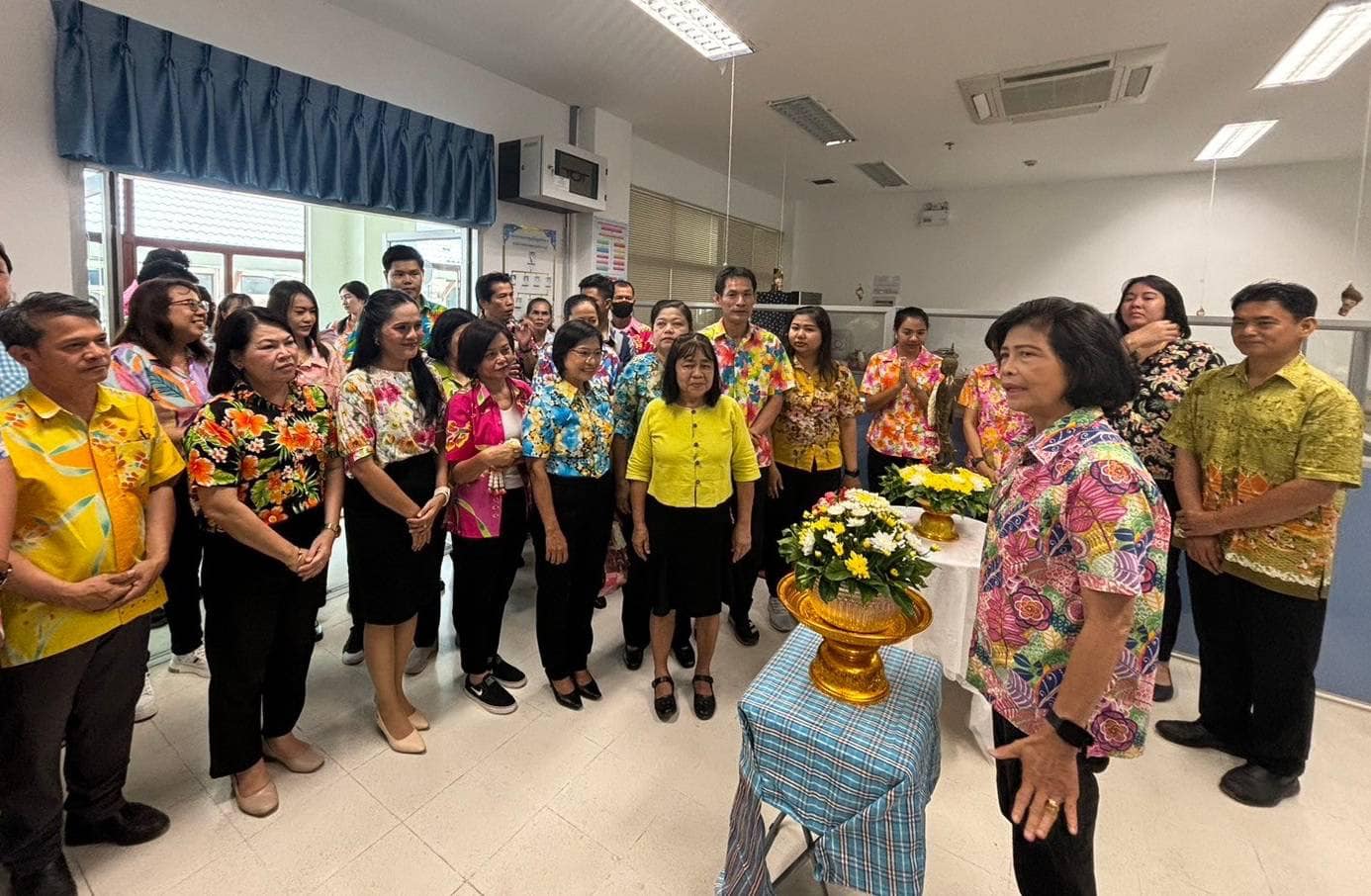 📣 พช.ราชบุรี จัดกิจกรรรมสืบสานประเพณีไทย เนื่องในเทศกาลสงกรานต์ ปี 2567 สรงน้ำพระและรดน้ำขอพรพัฒนาการจังหวัดราชบุรี 💦